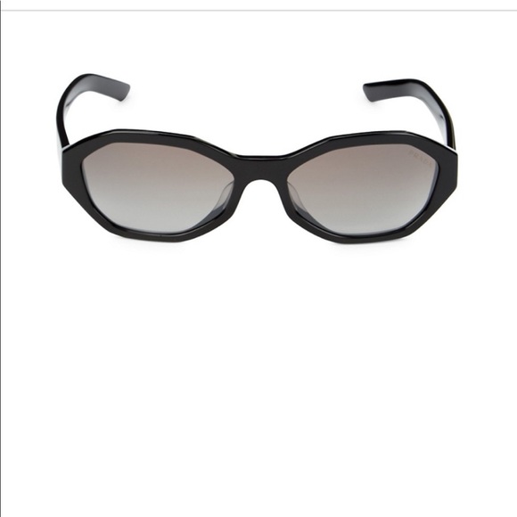 Prada sunglassss - Picture 2 of 6